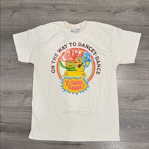 Yo Gabba Gabba! On The Way To Dancey-Dance Tee Men’s Size Large